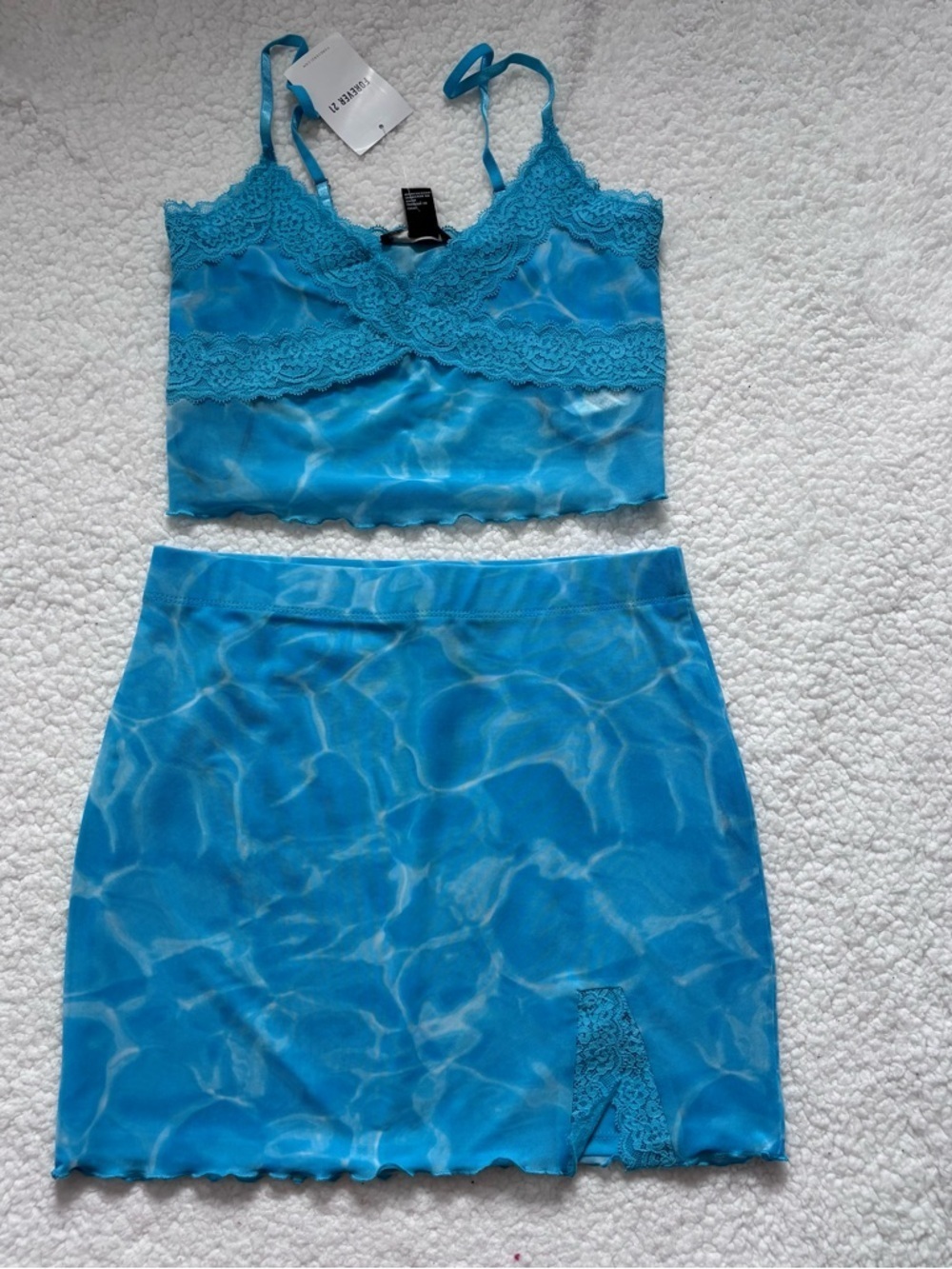 Forever 21 Bright Blue cropped tank and Lace-Trim Mini Skirt size M